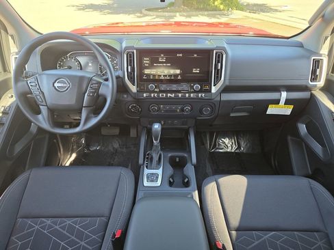 New 2026 Nissan Frontier SV w/ Tow Package AWD/4WD image 10