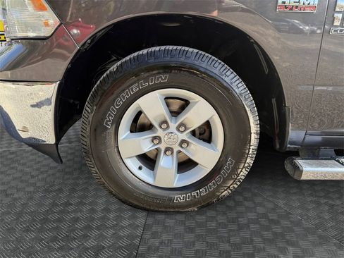 Certified 2019 RAM 1500 Tradesman w/ Popular Equipment Group image 14