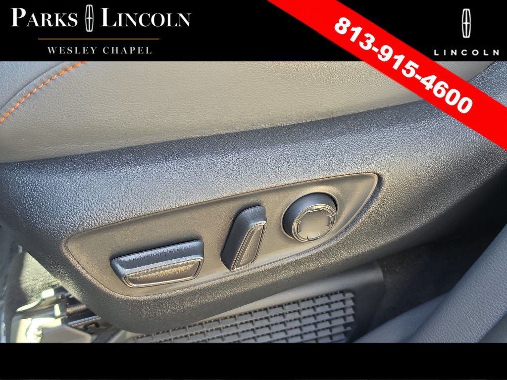 Used 2024 Toyota Sienna XSE w/ XSE Plus Package FWD image 19