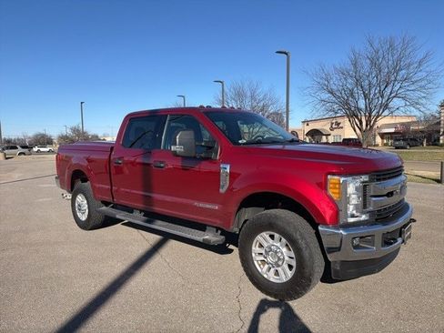 Used 2017 Ford F350 XLT w/ XLT Value Package image 1
