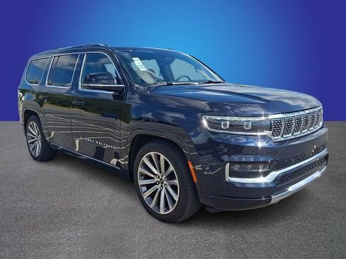 Used 2025 Jeep Grand Wagoneer 4WD w/ 8-Passenger Seating Package image 3