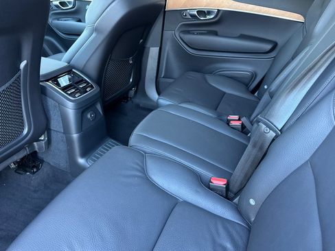 Used 2025 Volvo XC90 T8 Core w/ Protection Package Premier AWD/4WD image 12