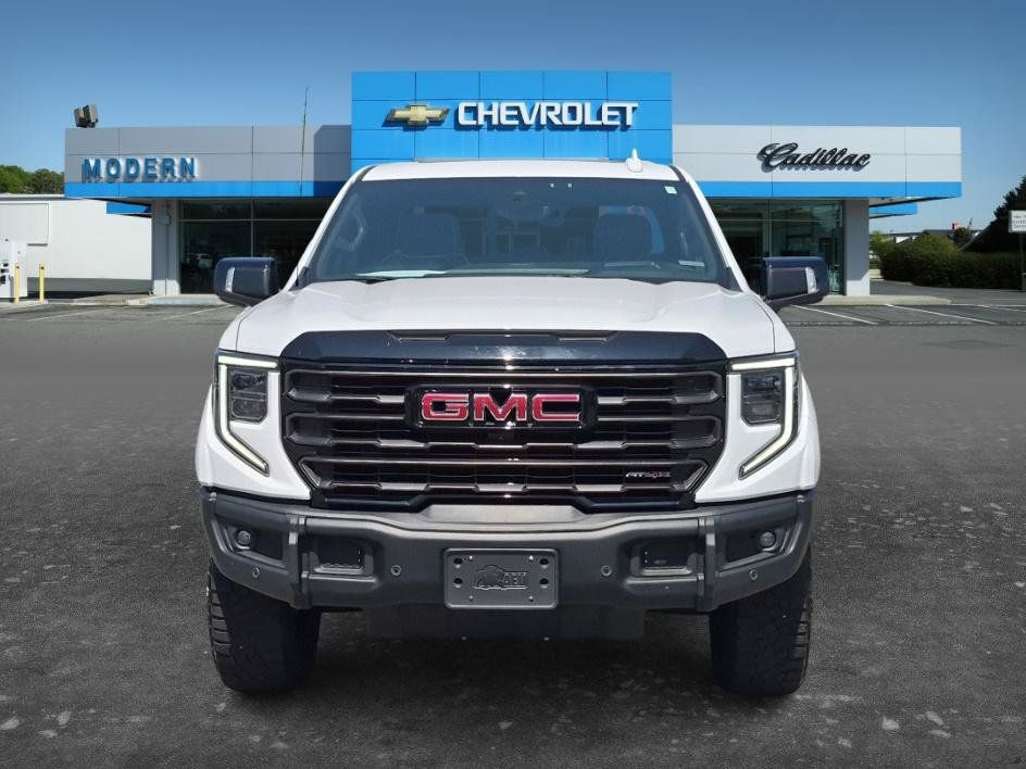 Used 2024 GMC Sierra 1500 AT4X w/ AT4X AEV Edition AWD/4WD image 8