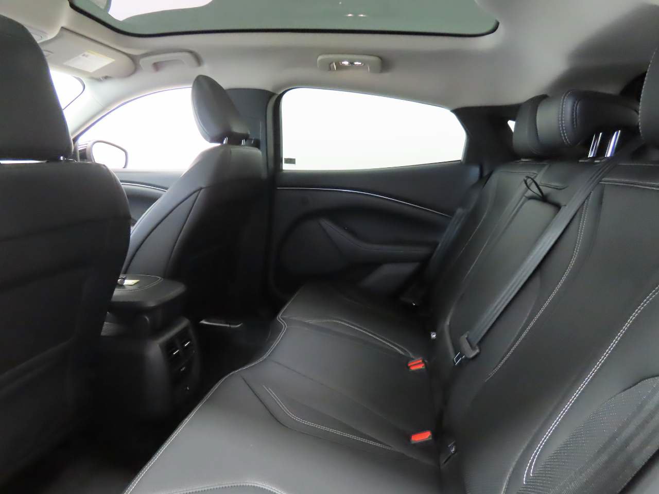 Used 2023 Ford Mustang Mach-E Premium RWD image 16