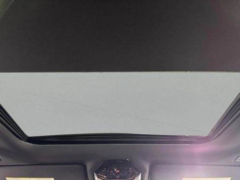 New 2026 BMW i5 eDrive40 w/ M Sport Package image 13