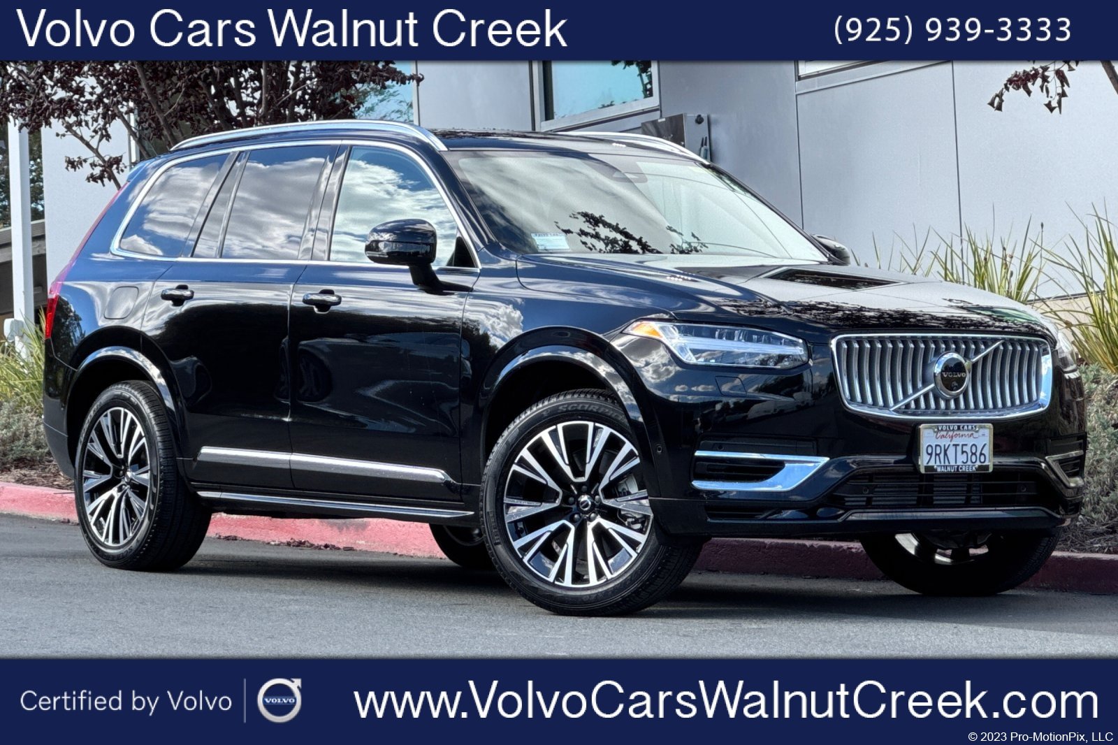 Certified 2025 Volvo XC90 T8 Plus w/ Protection Package Premier AWD/4WD image 1
