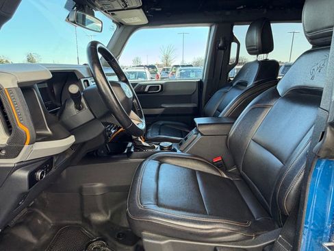 Used 2023 Ford Bronco Badlands w/ Sasquatch Package image 8