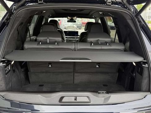 Used 2024 BMW X7 xDrive40i w/ Executive Package AWD/4WD image 61