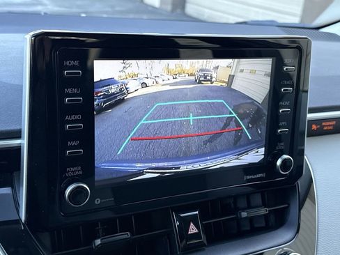 Used 2021 Toyota Corolla LE image 15