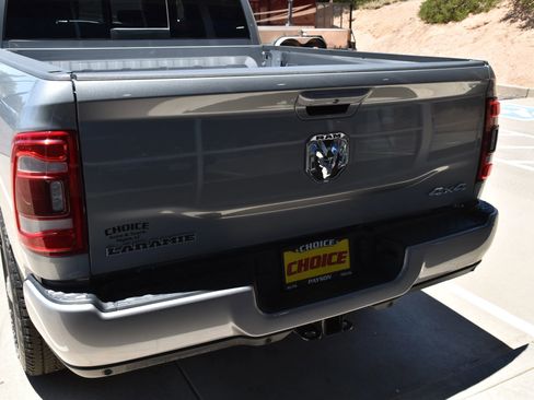 Used 2024 RAM 2500 Laramie AWD/4WD image 4