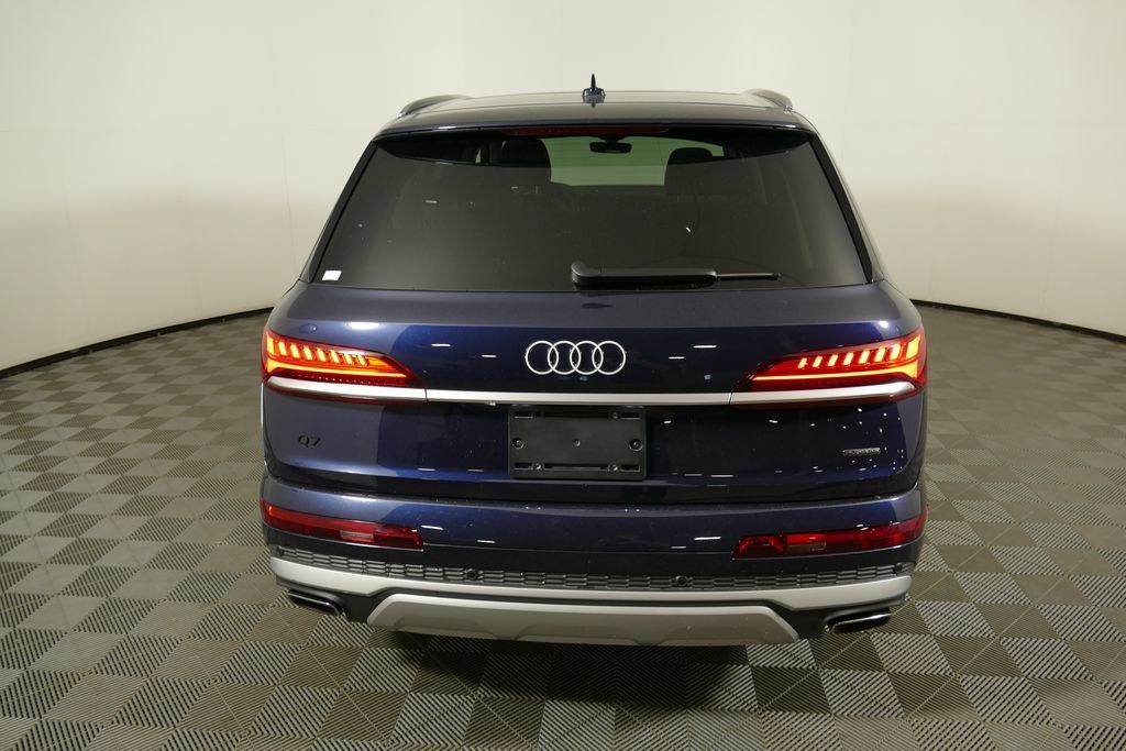 Certified 2026 Audi Q7 3.0T Premium Plus AWD/4WD image 4