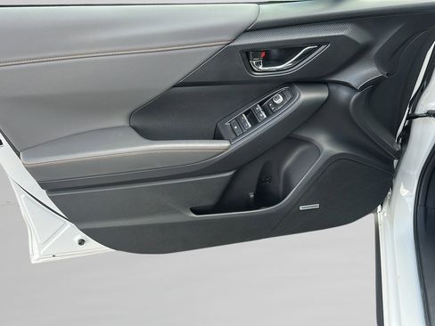 Certified 2025 Subaru Crosstrek 2.5i Limited w/ Crosstrek Mirror Package AWD/4WD image 28
