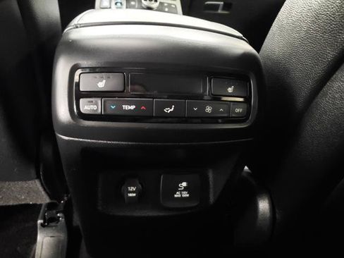 Used 2022 Hyundai Palisade SEL w/ Premium Package AWD/4WD image 12