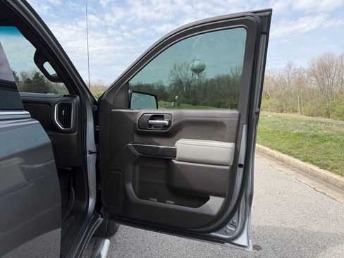 Used 2020 Chevrolet Silverado 1500 LTZ image 24