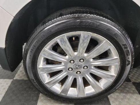 Used 2013 Lincoln MKX AWD image 34