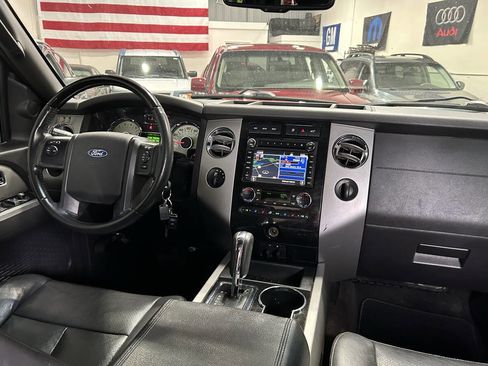 Used 2013 Ford Expedition EL Limited AWD/4WD image 25