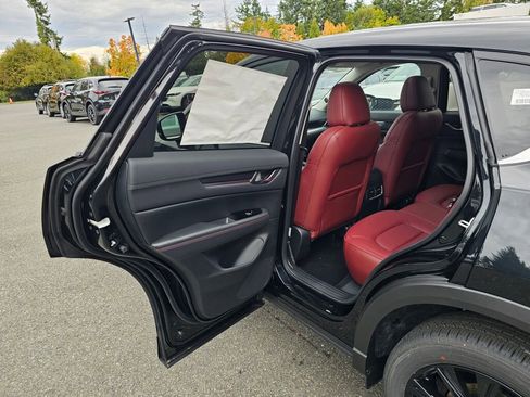New 2025 MAZDA CX-5 Carbon Edition image 22