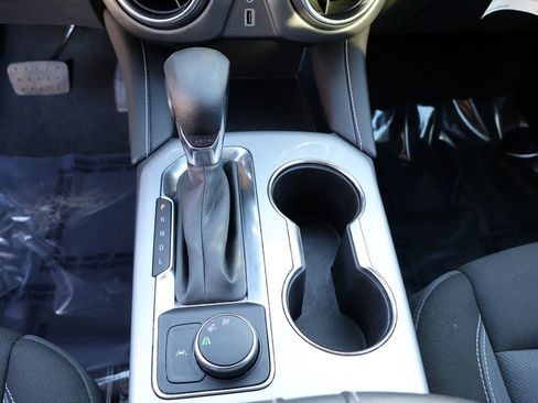 Used 2023 Chevrolet Blazer LT image 54