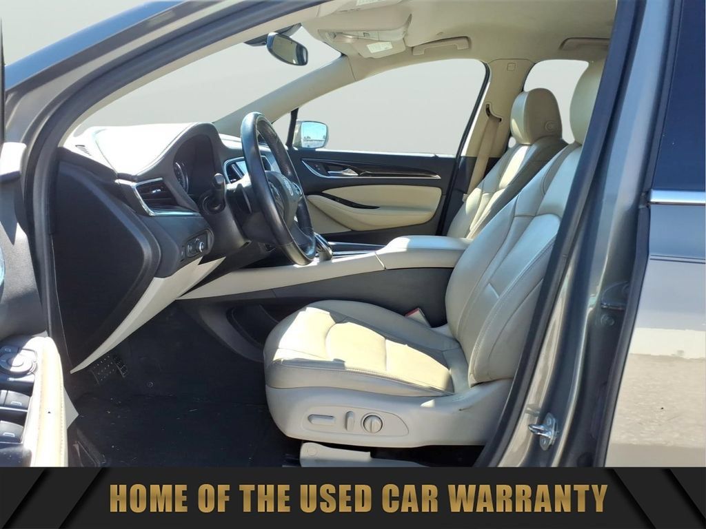 Used 2019 Buick Enclave Essence FWD image 15
