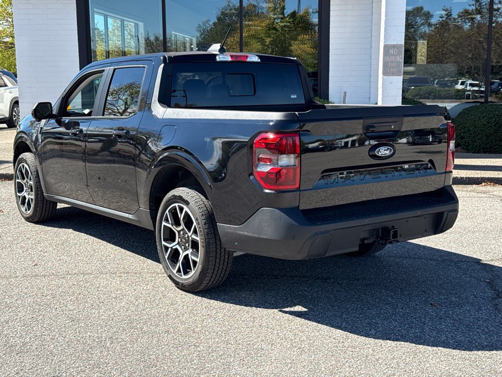 Used 2025 Ford Maverick Lariat AWD/4WD image 12