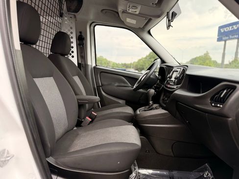 Used 2022 RAM ProMaster City Tradesman FWD image 24