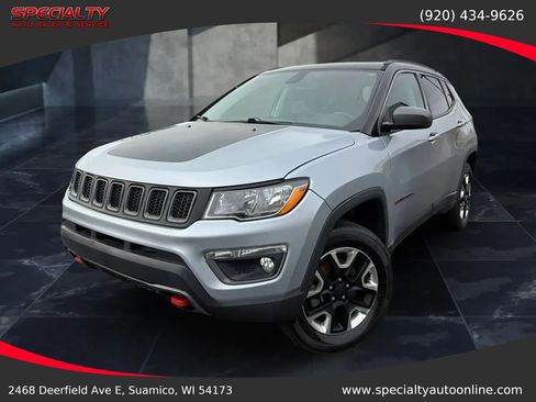 Used 2018 Jeep Compass Trailhawk AWD/4WD image 1