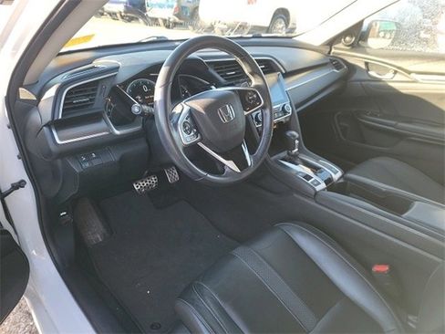 Used 2020 Honda Civic Touring image 9