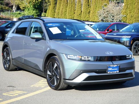 Certified 2025 Hyundai Ioniq 5 SEL image 3