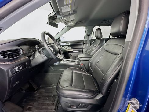 Used 2023 Ford Explorer Limited w/ Hybrid Equipment Group 310A RWD image 22
