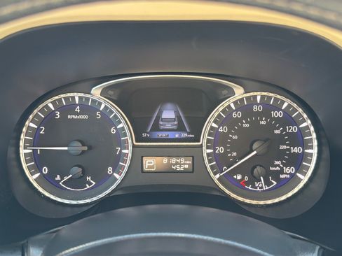 Used 2017 INFINITI QX60 Luxe w/ Deluxe Technology Package image 14