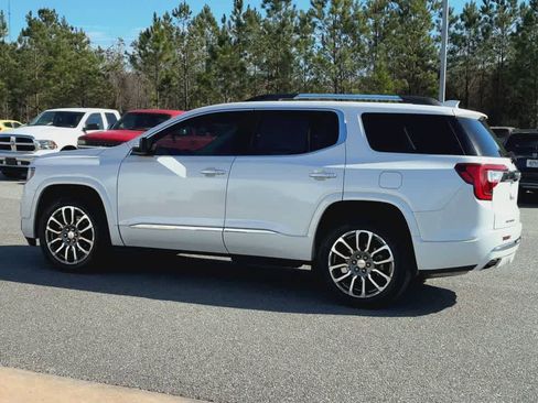 Used 2022 GMC Acadia Denali image 6