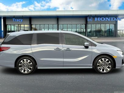 New 2026 Honda Odyssey Elite