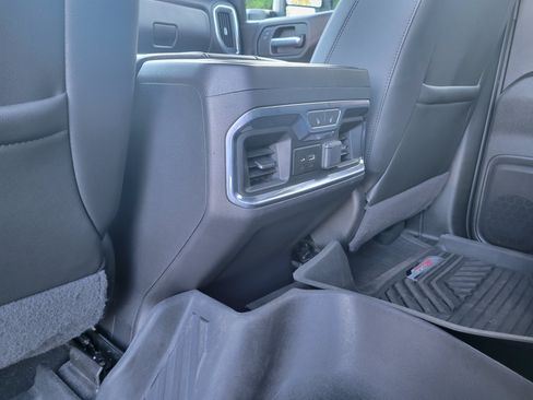 Certified 2020 Chevrolet Silverado 1500 LTZ AWD/4WD image 40