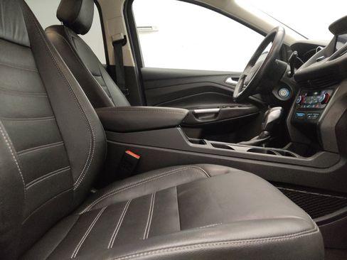 Used 2018 Ford Escape SEL w/ Ford Safe & Smart Package AWD/4WD image 21