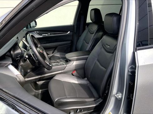 Used 2025 Cadillac XT6 Sport AWD/4WD image 25