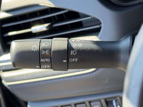 Used 2025 Subaru Forester Limited image 20