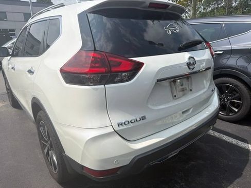Used 2020 Nissan Rogue SL w/ Premium Package AWD/4WD image 6