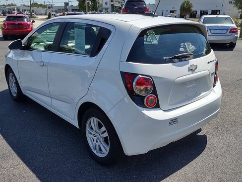 Used 2016 Chevrolet Sonic LT FWD image 5