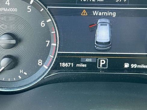 Used 2024 INFINITI QX80 Premium Select w/ Cargo Package image 39