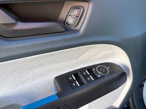 Used 2025 Ford Maverick XLT w/ XLT Luxury Package FWD image 27
