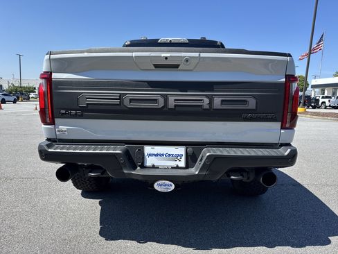 Used 2025 Ford F150 Raptor AWD/4WD image 9