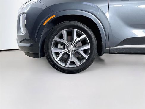 Used 2021 Hyundai Palisade Limited FWD image 12