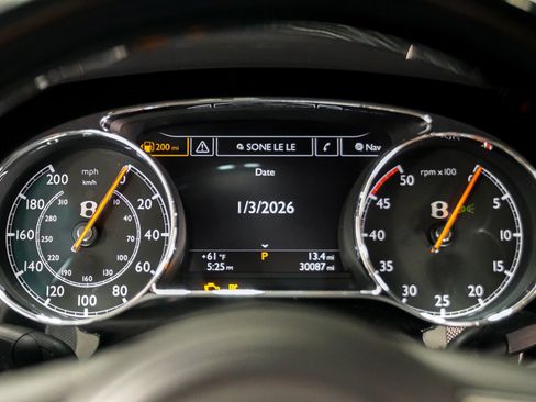 Used 2013 Bentley Mulsanne image 18