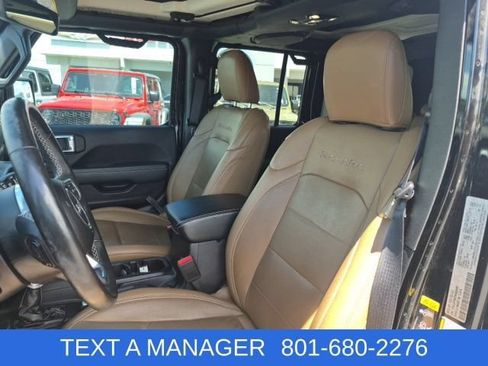 Used 2023 Jeep Wrangler Unlimited Sahara w/ Cold Weather Group AWD/4WD image 31