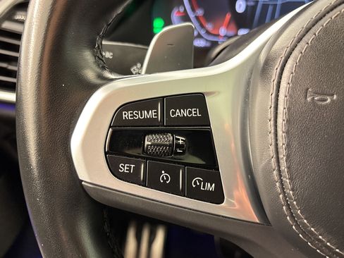 Used 2023 BMW X5 xDrive40i w/ M Sport Package image 16