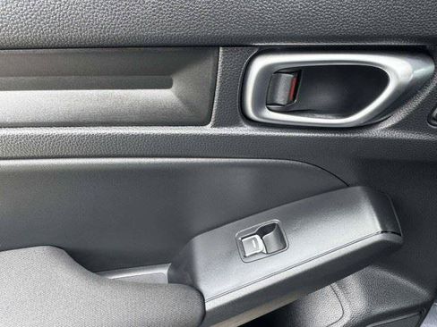 Used 2026 Honda Civic Sport image 32