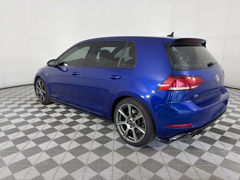 Used 2018 Volkswagen Golf R 4-Door AWD/4WD image 5