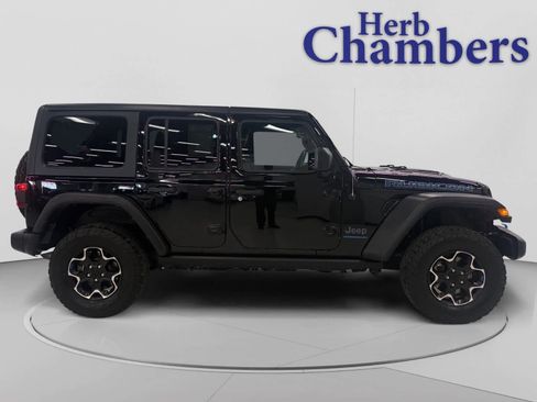 Used 2023 Jeep Wrangler Unlimited Rubicon 4xe w/ Cold Weather Group AWD/4WD image 10