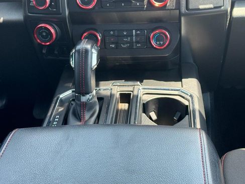 Used 2019 Ford F150 XLT w/ Equipment Group 302A Luxury AWD/4WD image 14