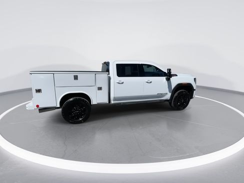 Used 2025 GMC Sierra 2500 AT4 AWD/4WD image 21